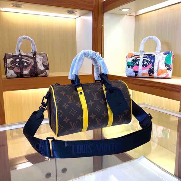 ルイヴィトンバッグ側面デザイン